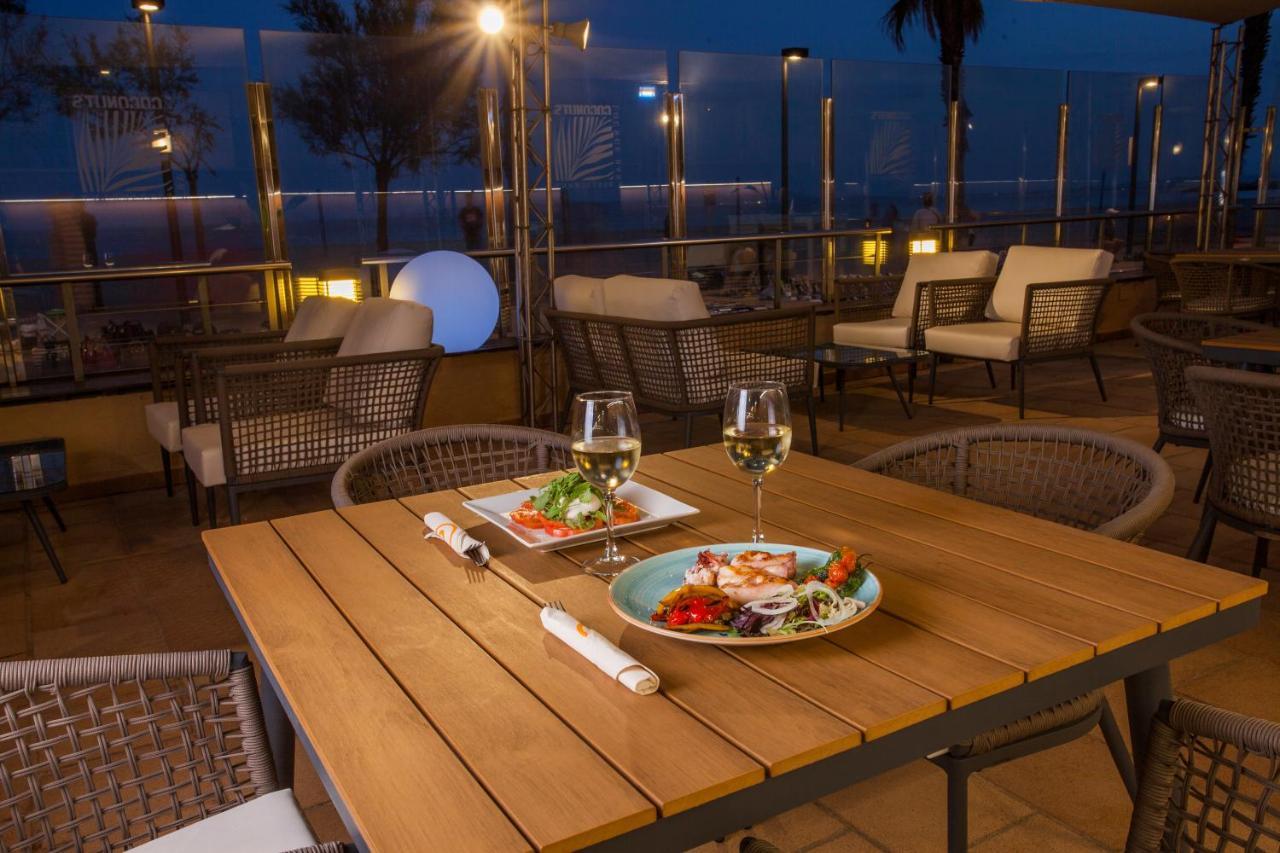 Hotel Monterrey Roses By Pierre & Vacances Εξωτερικό φωτογραφία