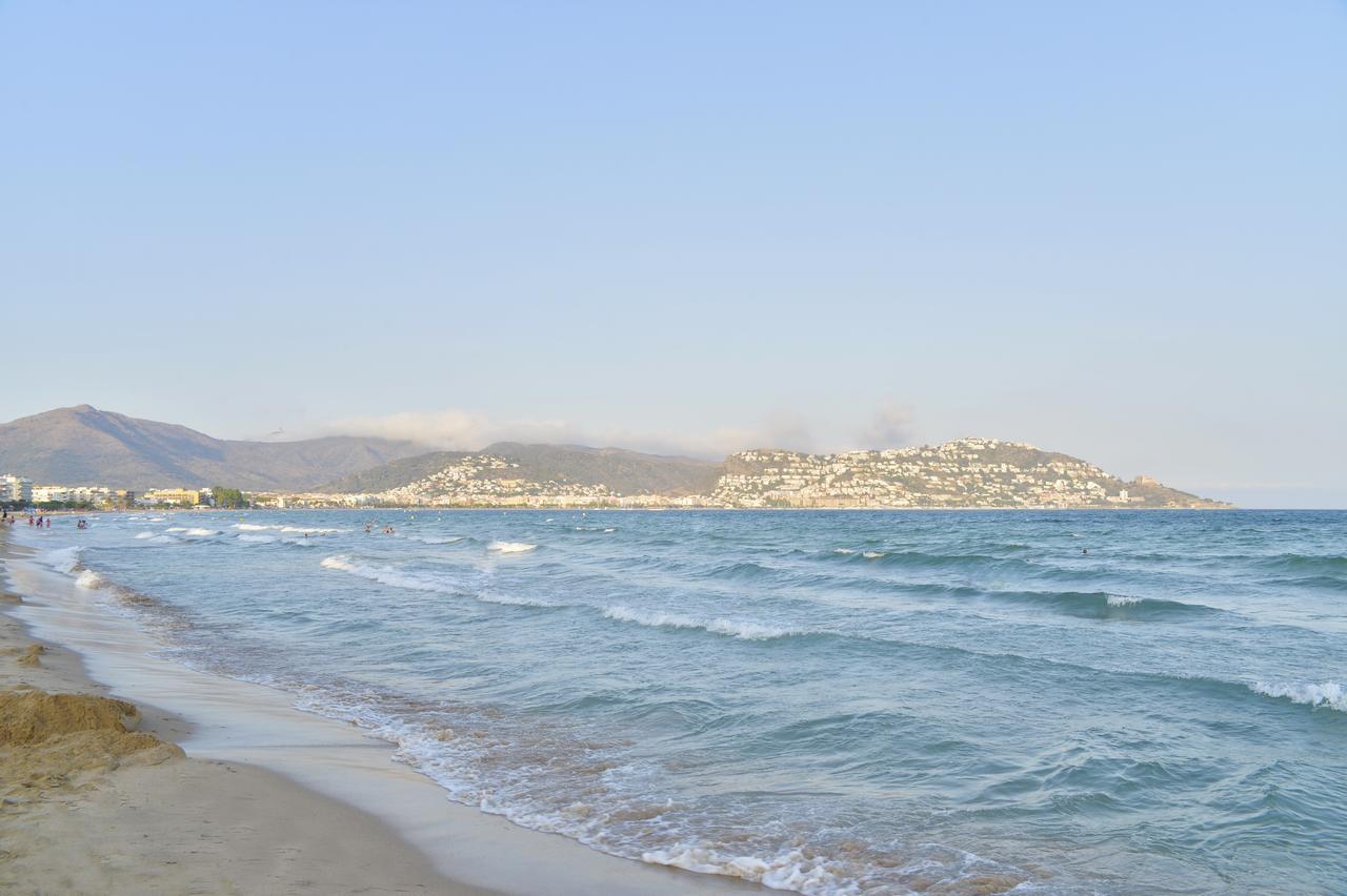 Hotel Monterrey Roses By Pierre & Vacances Εξωτερικό φωτογραφία